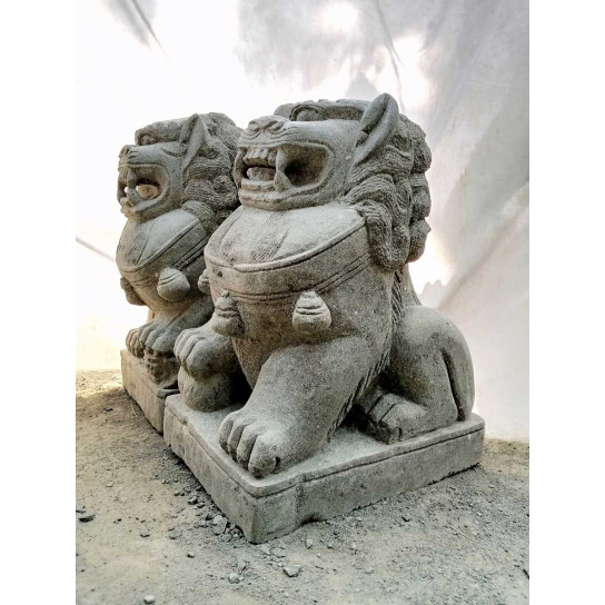Deux statues jardin chien fu foo lion pierre volcanique 60 cm