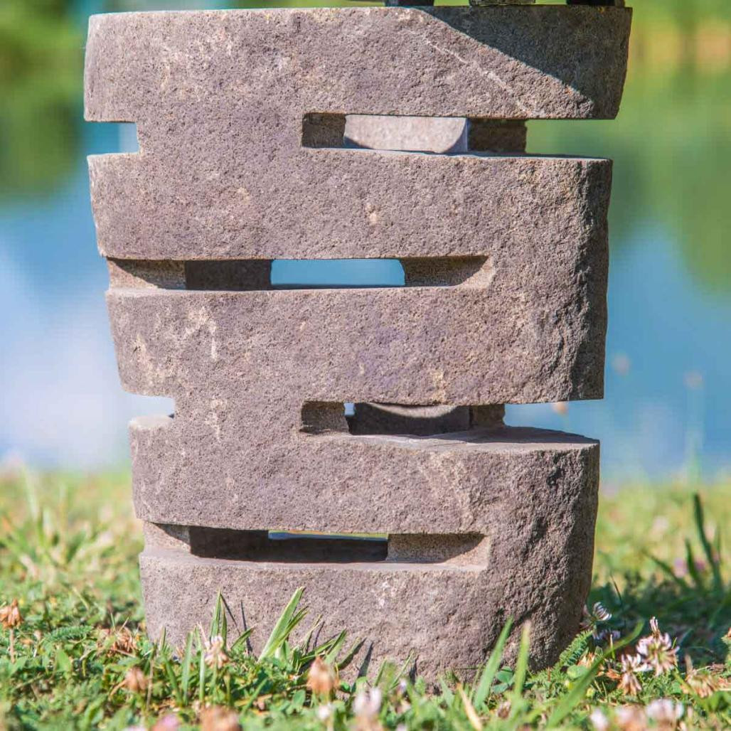 Lampe de jardin en pierre de rivière 50 Lampe de jardin en pierre de rivière 50