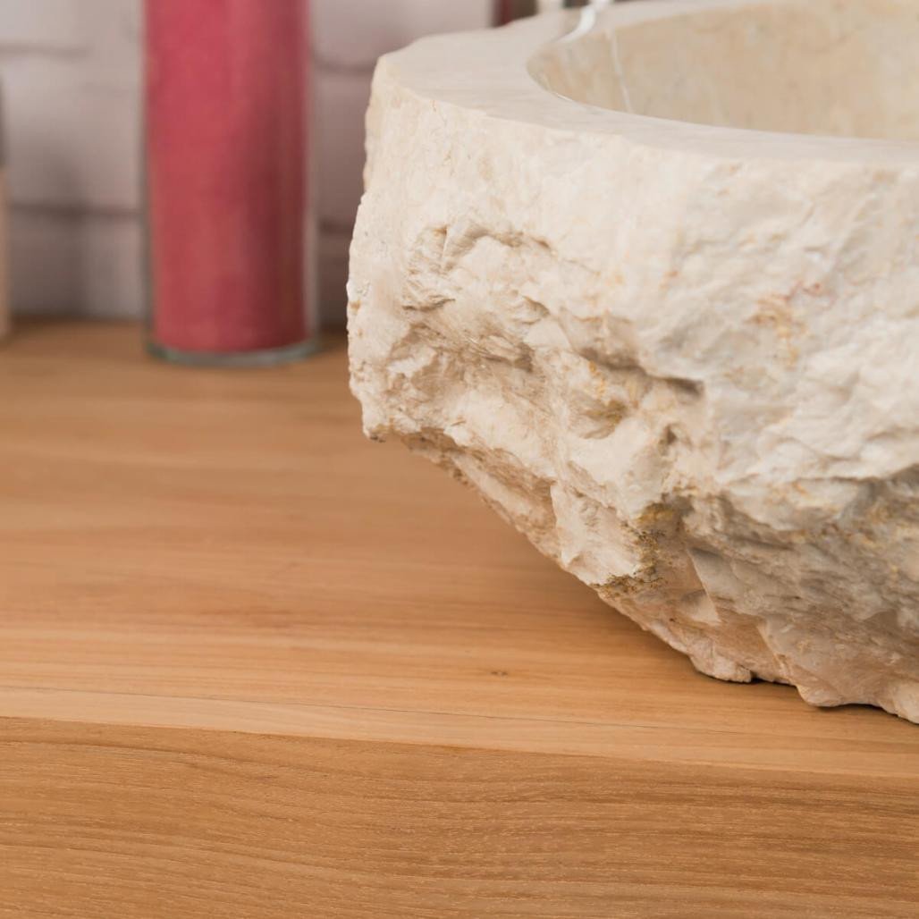 Grande vasque de salle de bain à poser Roc en marbre crème Grande vasque de salle de bain à poser Roc en marbre crème