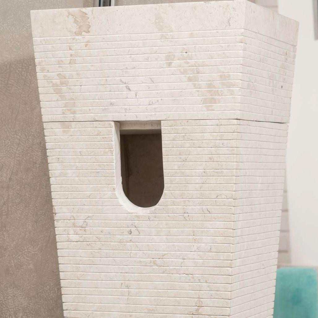 Vasque salle de bain sur pied en pierre pyramide Guizeh crème Vasque salle de bain sur pied en pierre pyramide Guizeh crème