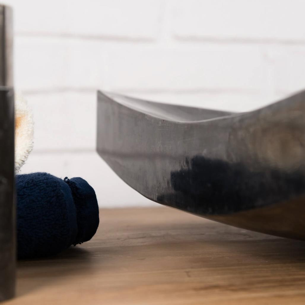 Grande vasque 50cm noir à poser rectangle en marbre Gènes poli Grande vasque 50cm noir à poser rectangle en marbre Gènes poli