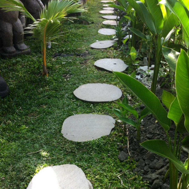 5 pas japonais en pierre galet de rivière 50-55cm