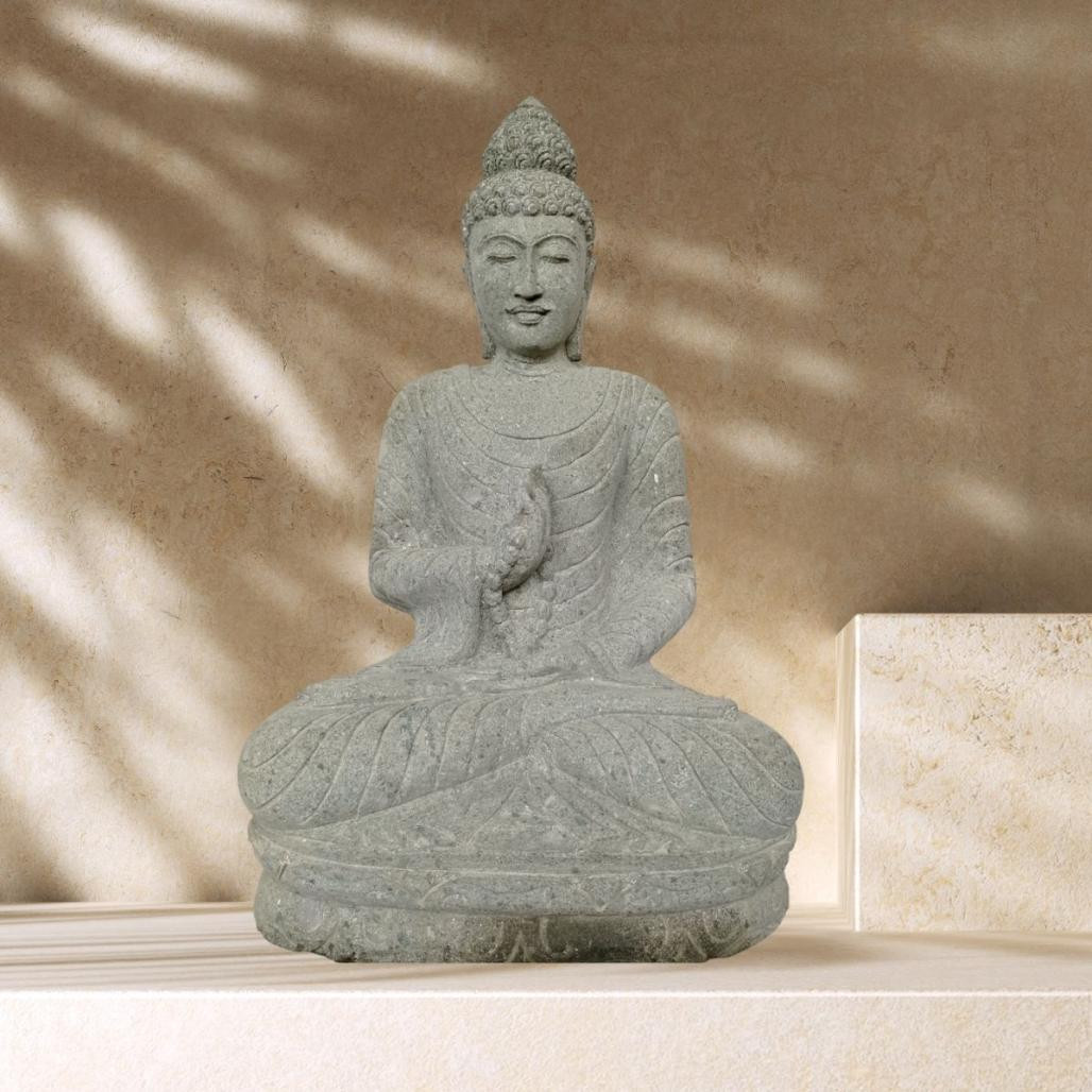 Statue jardin zen bouddha assis en pierre naturelle offrande et chapelet 1m20