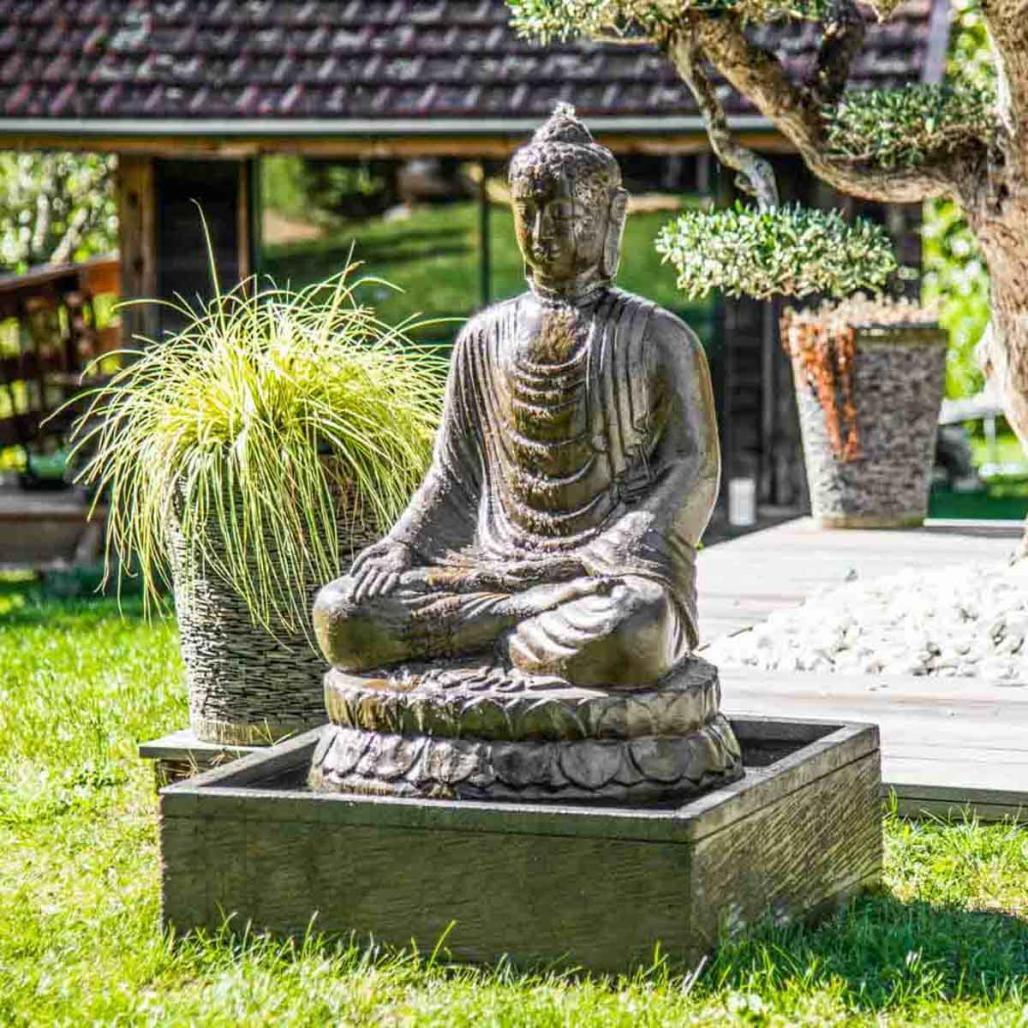 Fontaine de jardin bouddha assis 1 m 20 patiné