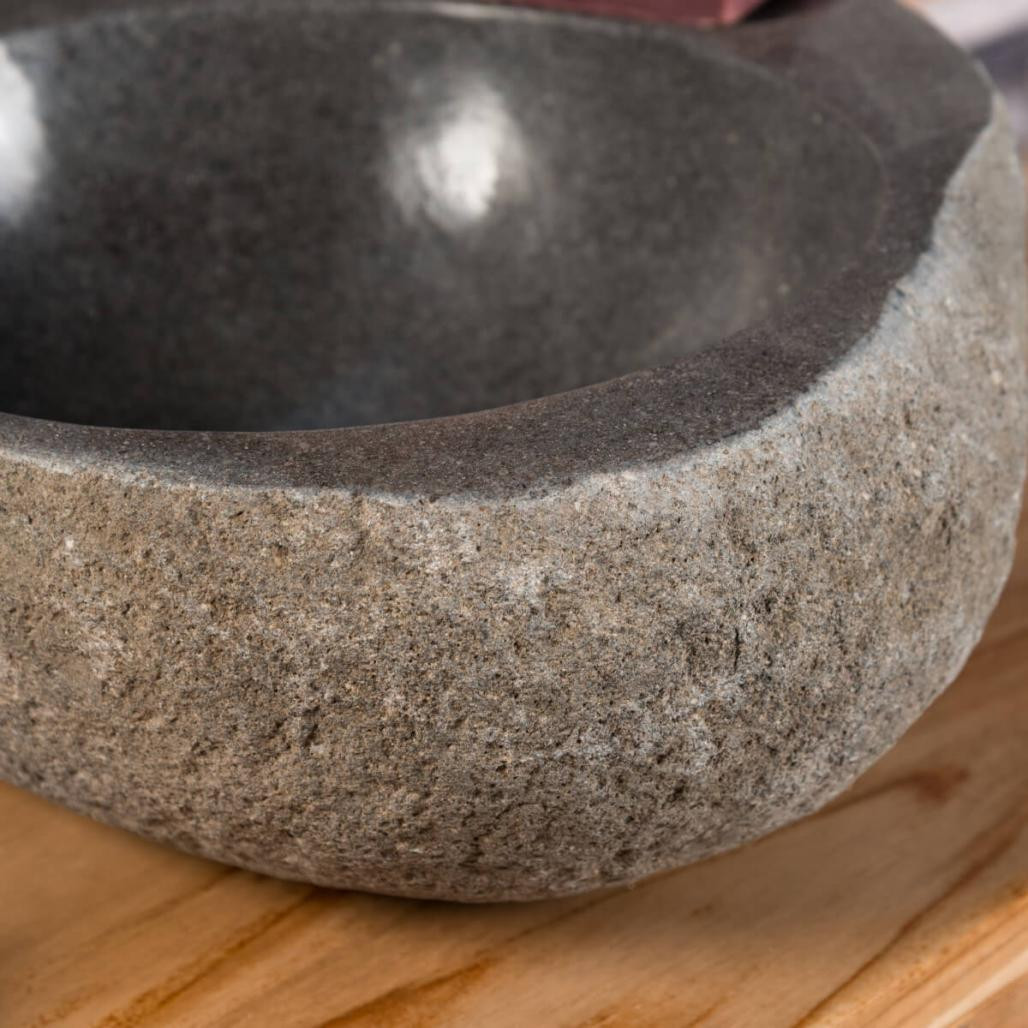 Vasque à poser en galet de riviere 35 cm porte savon Vasque à poser en galet de riviere 35 cm porte savon