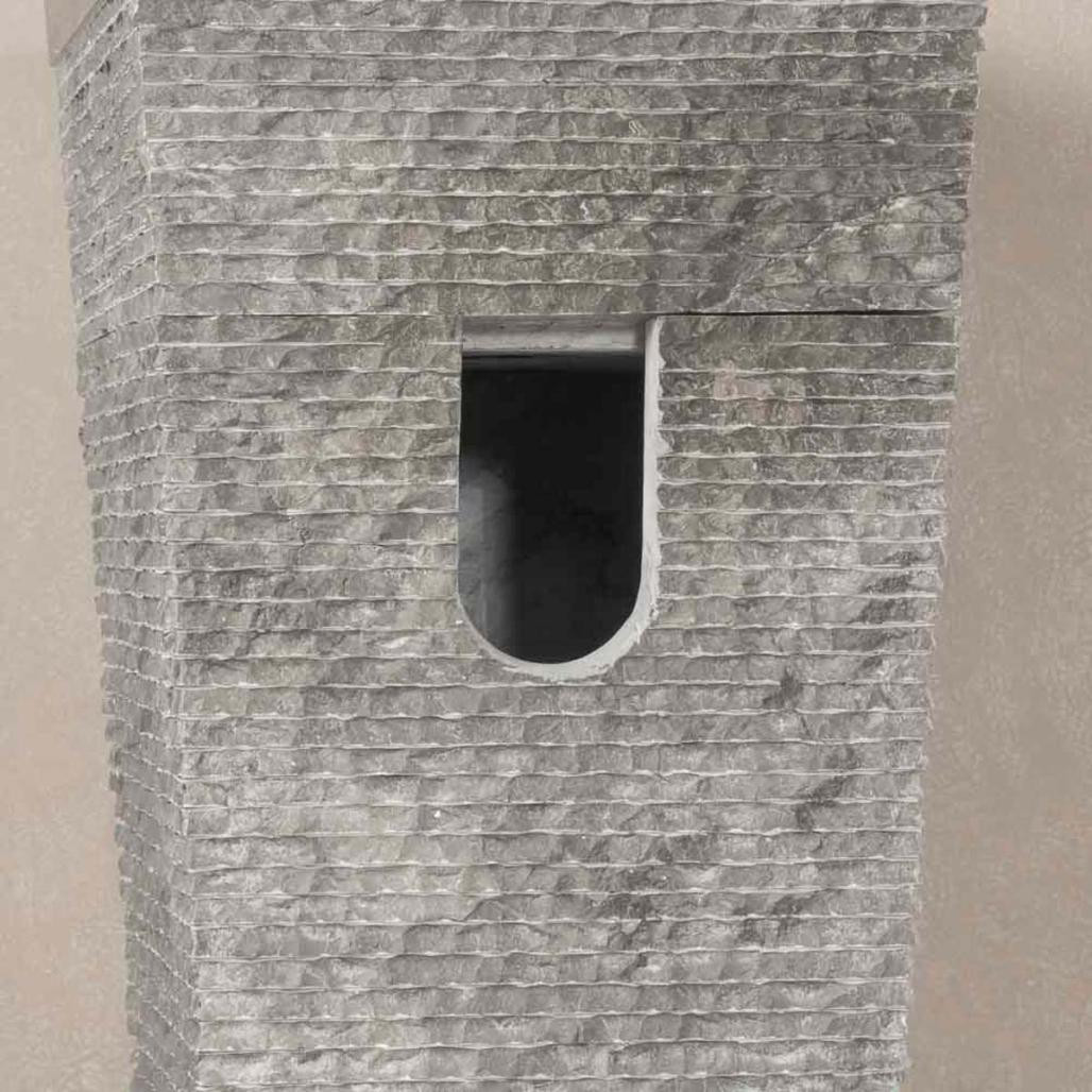 Vasque salle de bain sur pied en pierre pyramide Havana noir Vasque salle de bain sur pied en pierre pyramide Havana noir