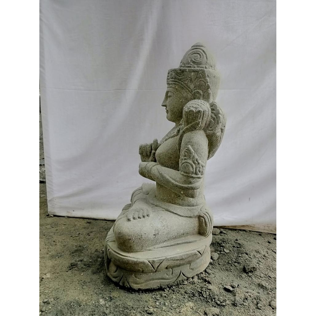 Statue déesse assise en pierre jardin zen position chakra 50 cm Statue déesse assise en pierre jardin zen position chakra 50 cm