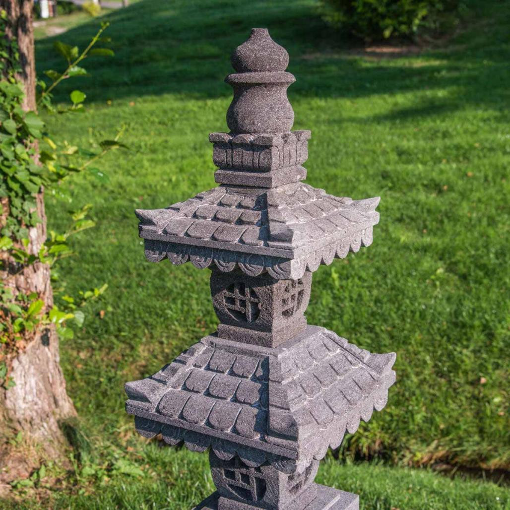 Lampe jardin japonais pierre de lave 1.50 m Lampe jardin japonais pierre de lave 1.50 m