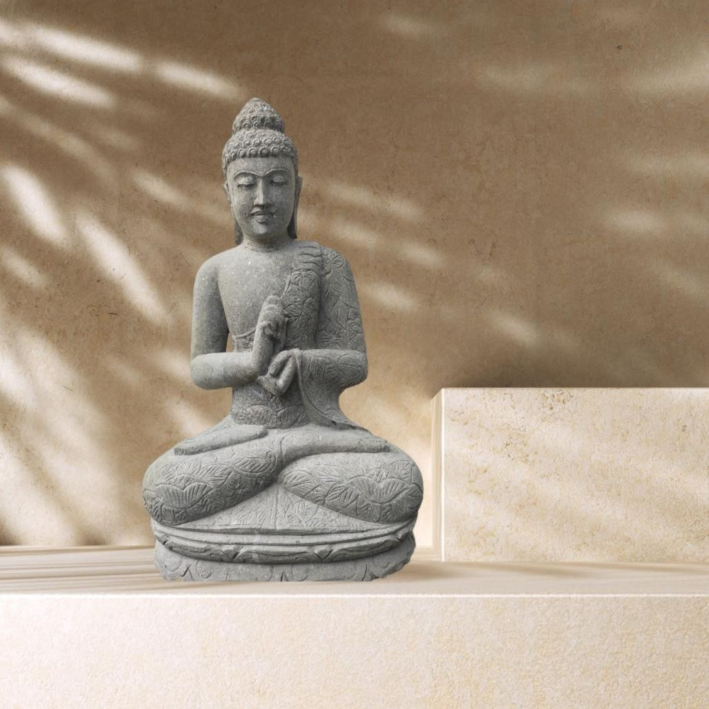 Statue de bouddha en pierre volcanique de jardin position chakra 1m