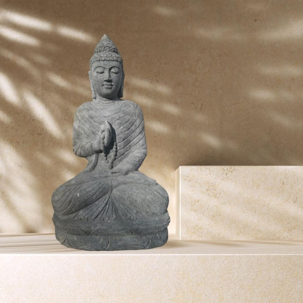 Bouddha en pierre position chakra et chapelet de jardin 1m