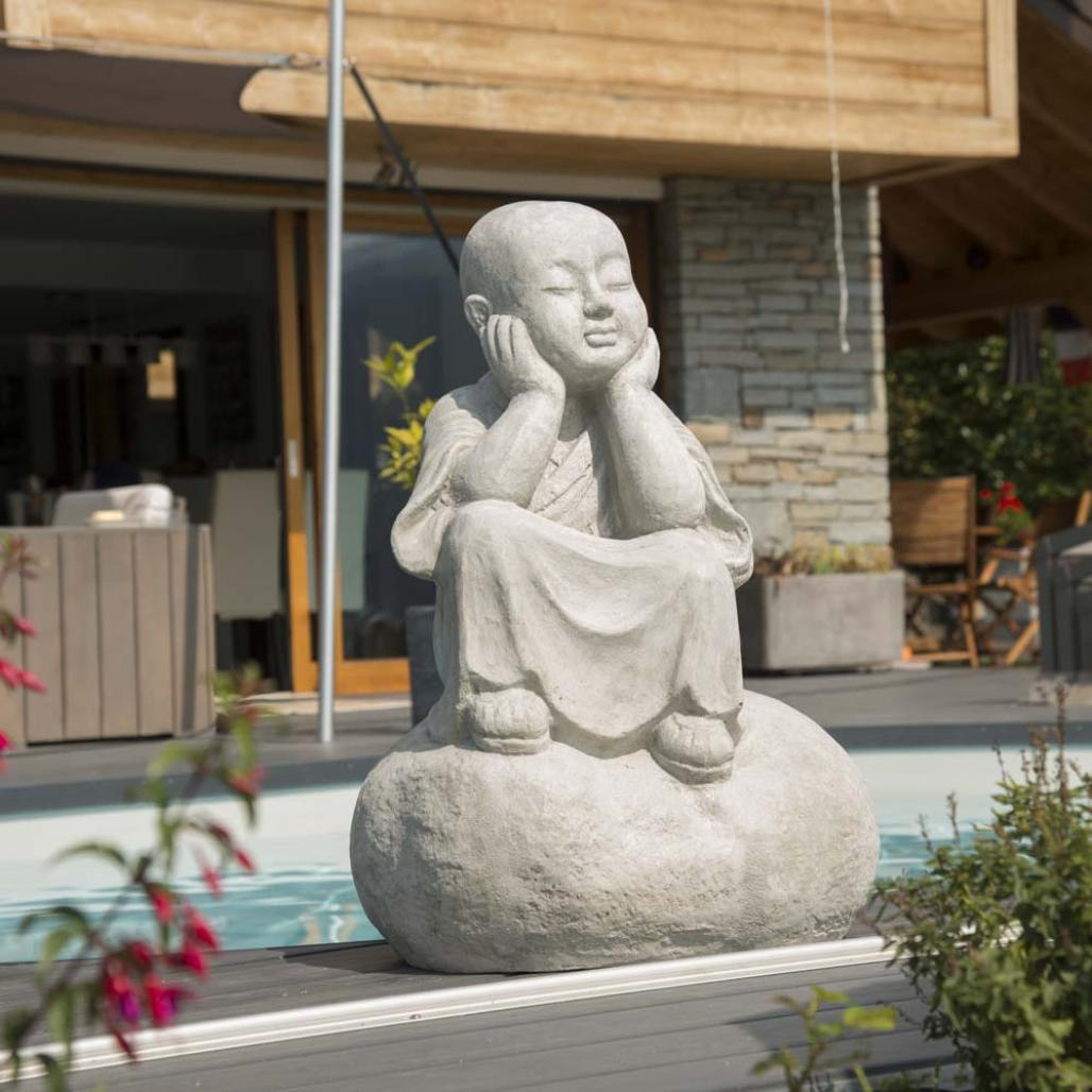 Statue moine shaolin pensif gris clair 80 cm Statue moine shaolin pensif gris clair 80 cm