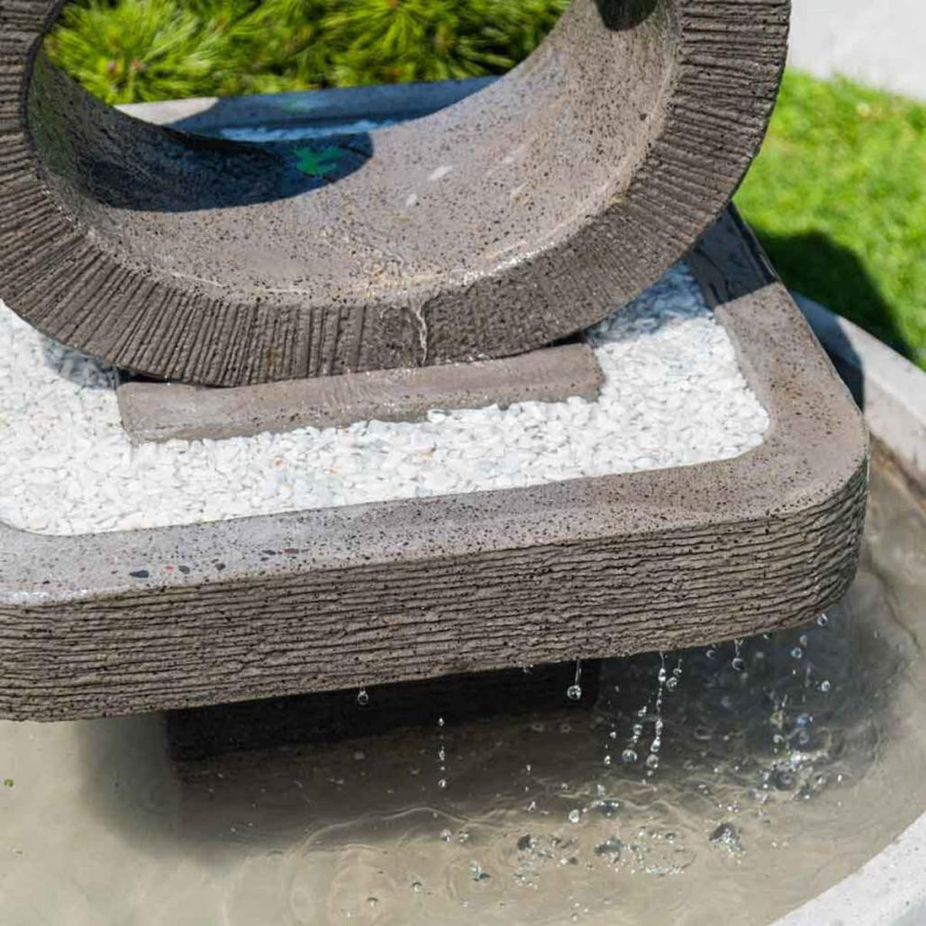 Fontaine jardin flamme 160 cm Fontaine jardin flamme 160 cm