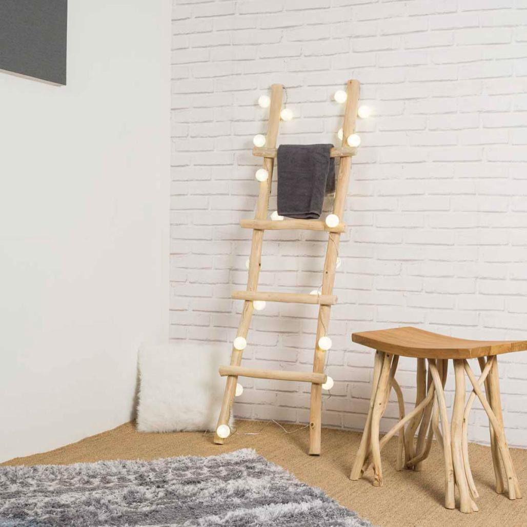 Echelle en teck lodge