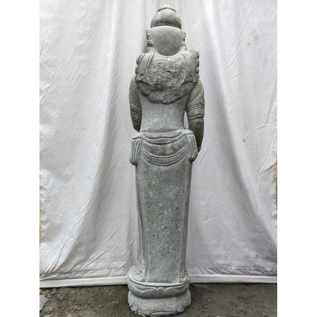 Statue en pierre volcanique verseuse d'eau déesse balinaise 1,50 m