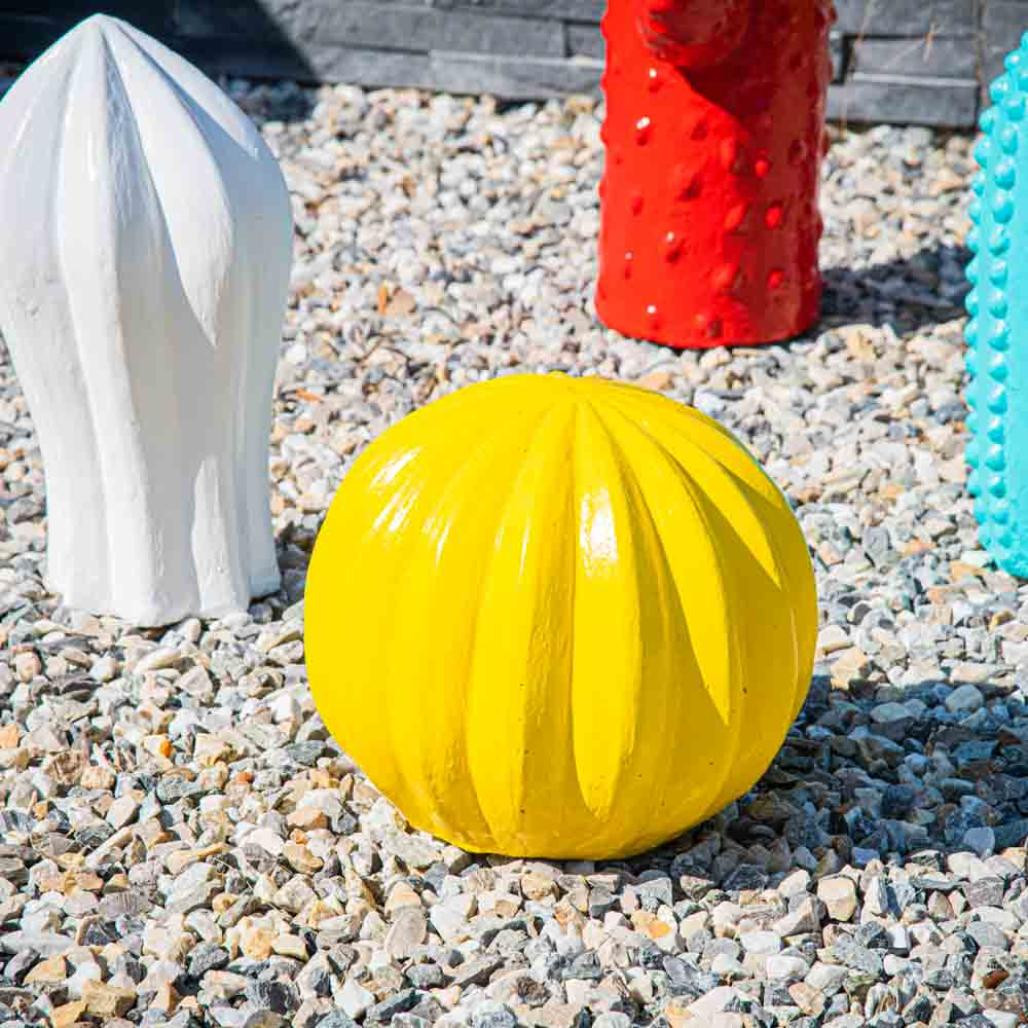 Statue deco cactus boule jaune 20cm Statue deco cactus boule jaune 20cm