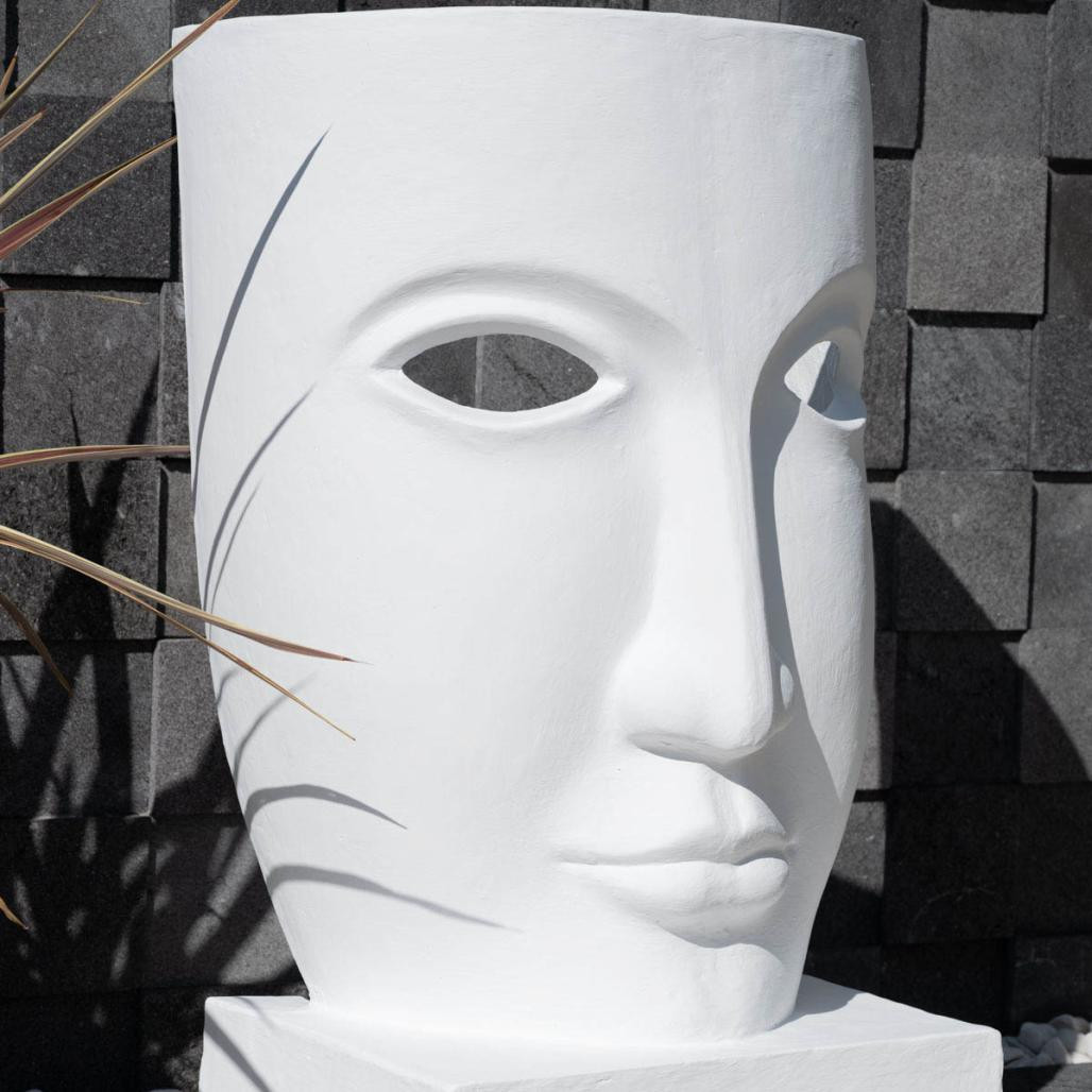 Grande statue de jardin visage design blanc Grande statue de jardin visage design blanc