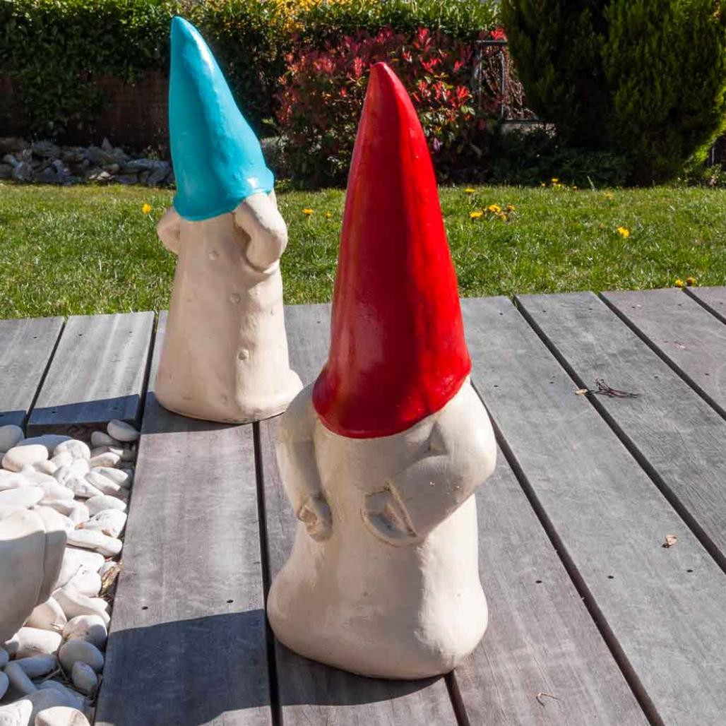 Déco moderne gnome jardin 50 cm rouge Déco moderne gnome jardin 50 cm rouge