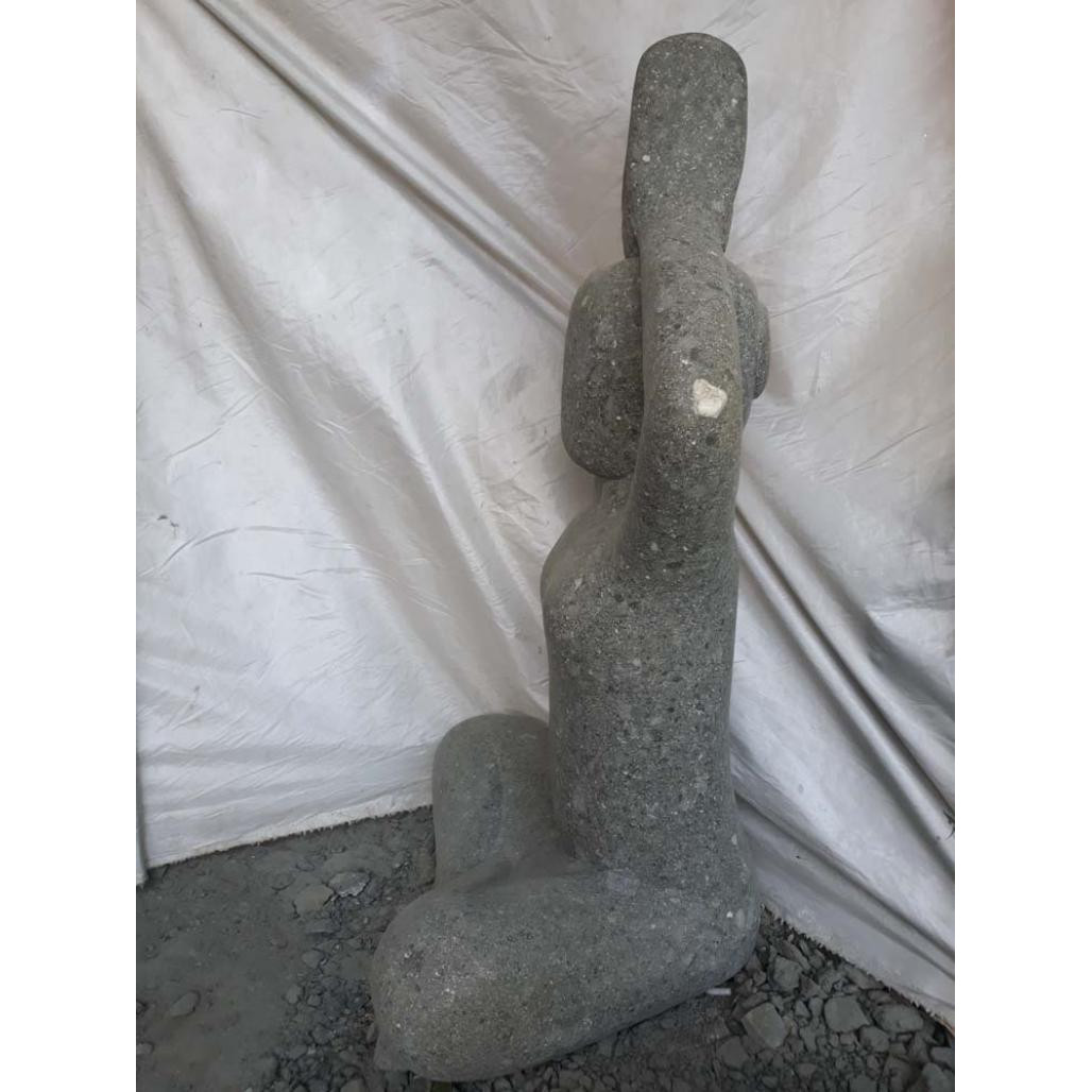 Sculpture zen en pierre femme position yoga 100 cm Sculpture zen en pierre femme position yoga 100 cm