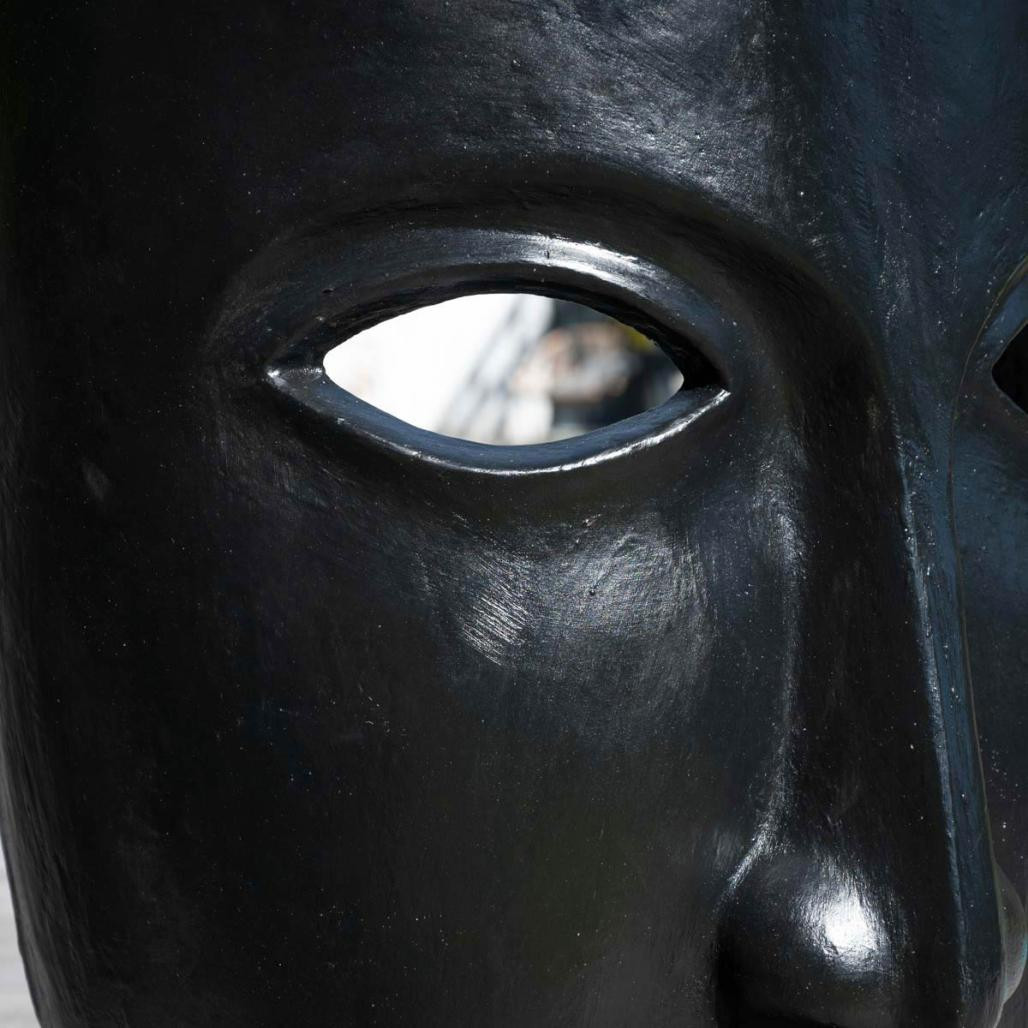 Statue de jardin design visage noir 120cm Statue de jardin design visage noir 120cm