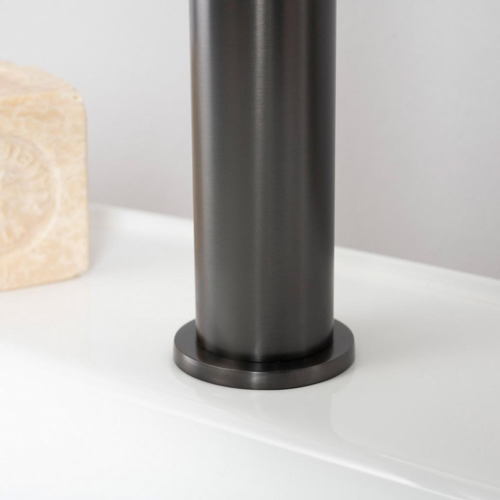 Robinet lavabo mitigeur progressif Irminio gun-métal Robinet lavabo mitigeur progressif Irminio gun-métal