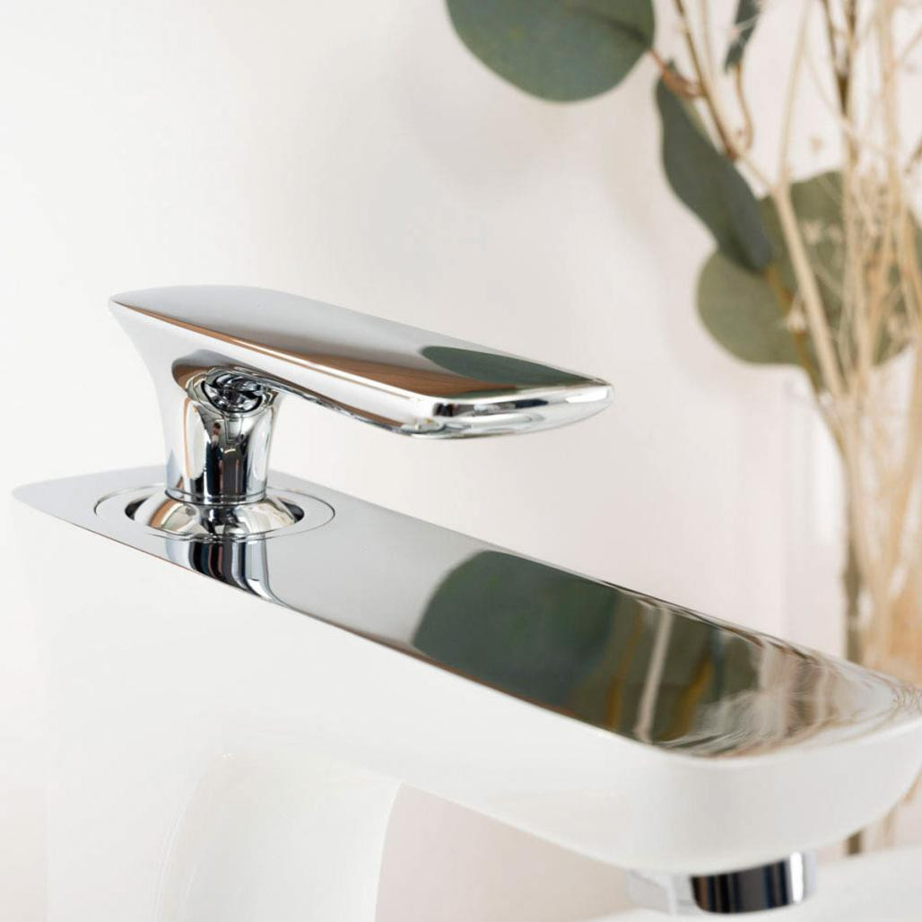 Mitigeur pour lavabo Glomma blanc et chrome Mitigeur pour lavabo Glomma blanc et chrome
