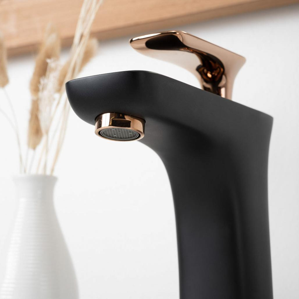 Mitigeur de salle de bain Glomma noir et or rose