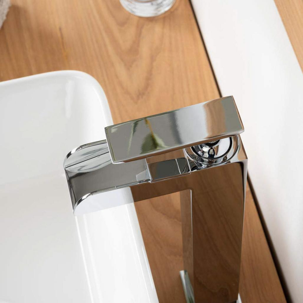 Robinet cascade pour vasque Shannon chrome Robinet cascade pour vasque Shannon chrome