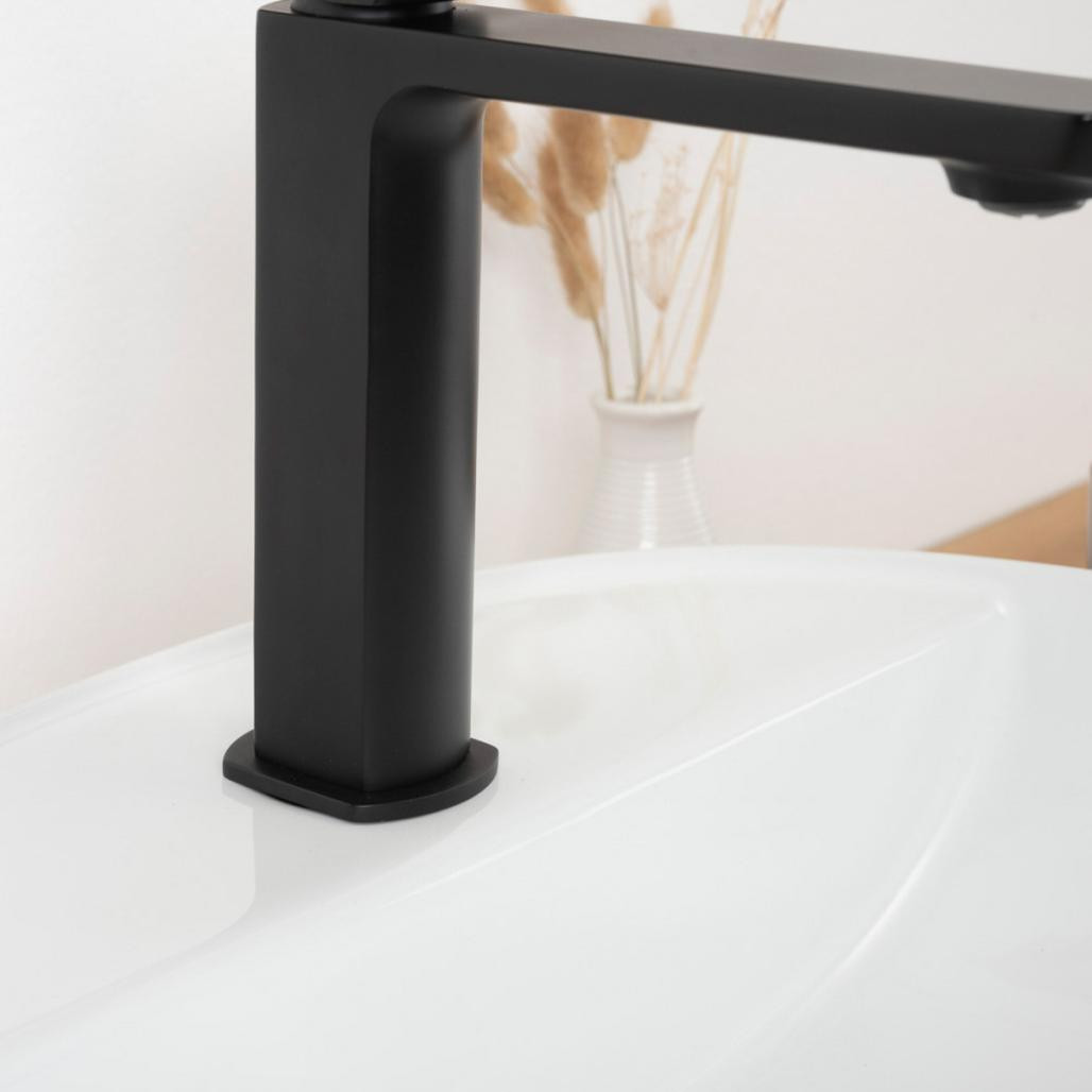 Robinet noir pour lavabo Louga Robinet noir pour lavabo Louga