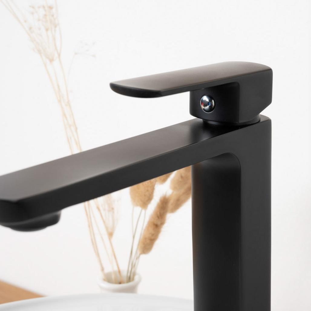 Robinet noir pour lavabo Louga Robinet noir pour lavabo Louga
