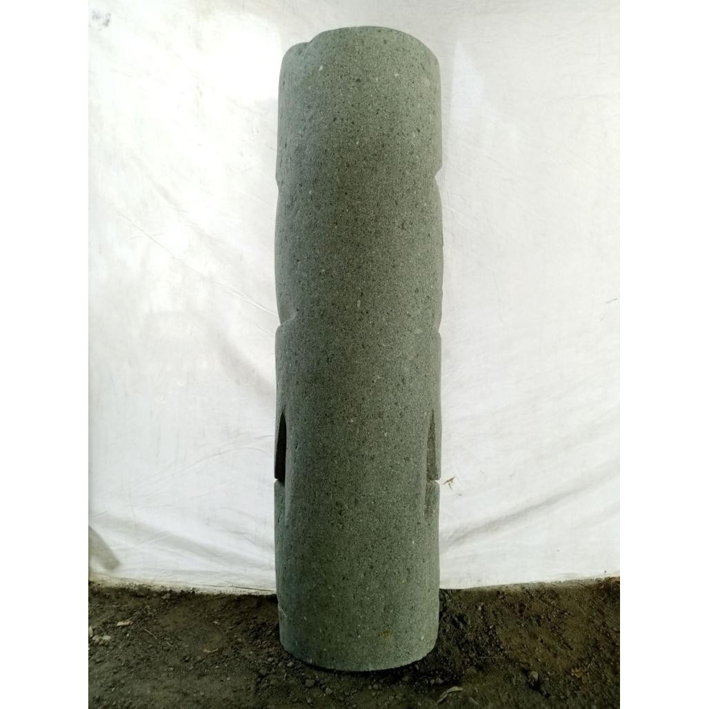 Tiki d'océanie totem jardin en pierre volcanique 1.50m