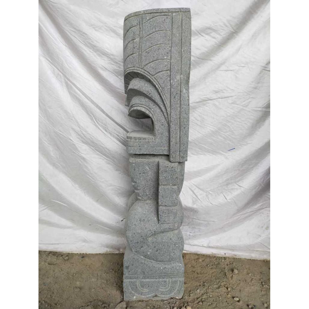 Tiki polynesien rambut en pierre extérieur 1.50 m Tiki polynesien rambut en pierre extérieur 1.50 m