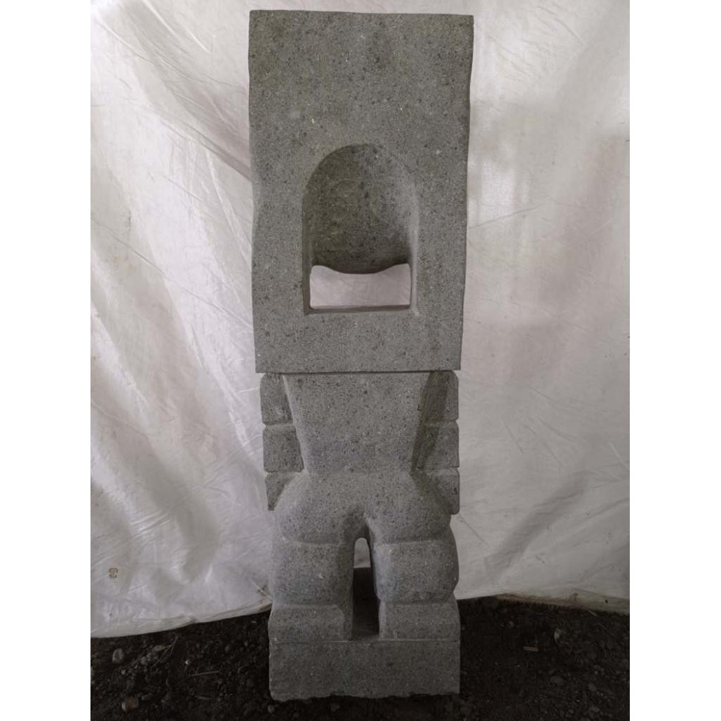 Tiki polynesien rambut en pierre extérieur 1.50 m Tiki polynesien rambut en pierre extérieur 1.50 m