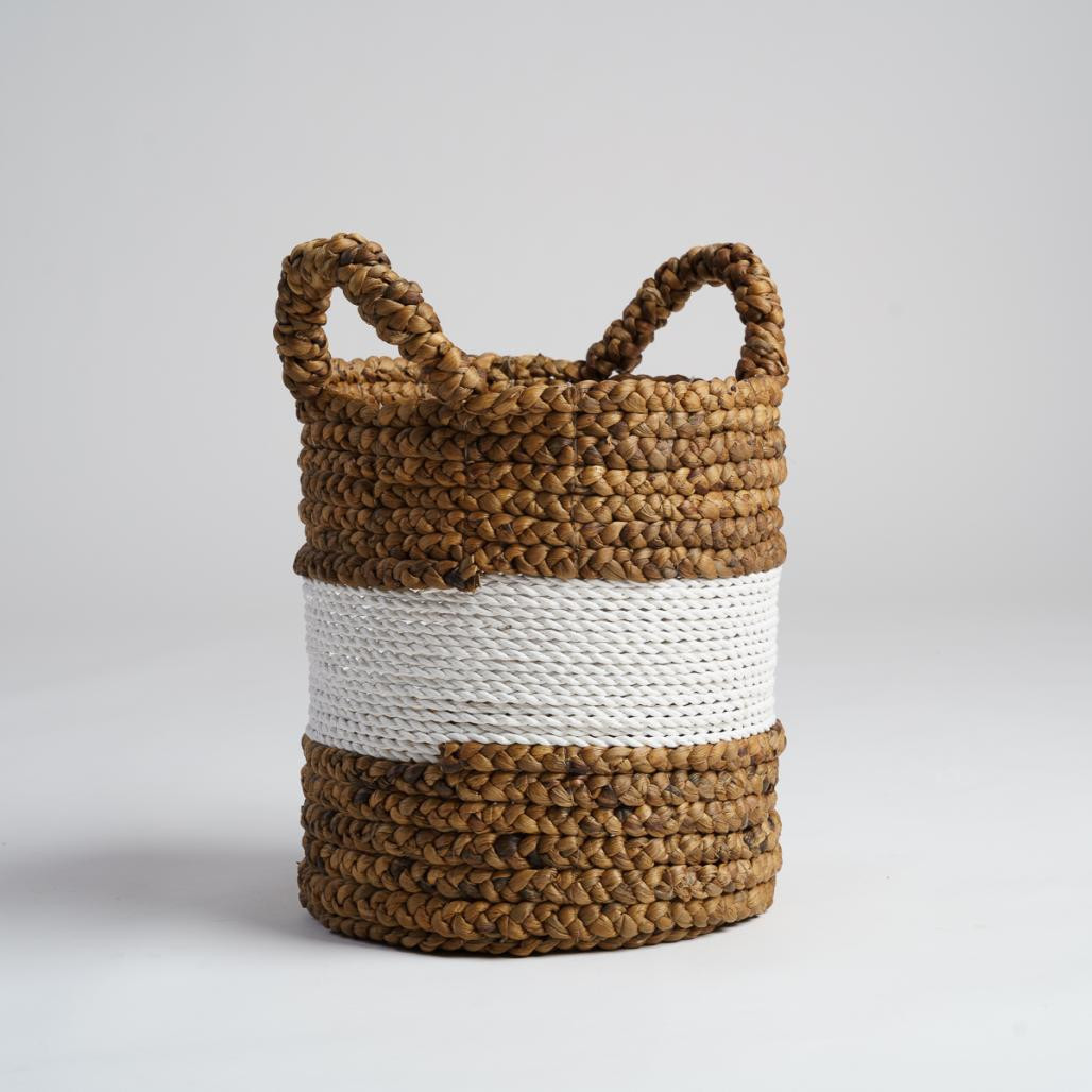 Panier tressé en jacinthe d'eau S Vito Panier tressé en jacinthe d'eau S Vito