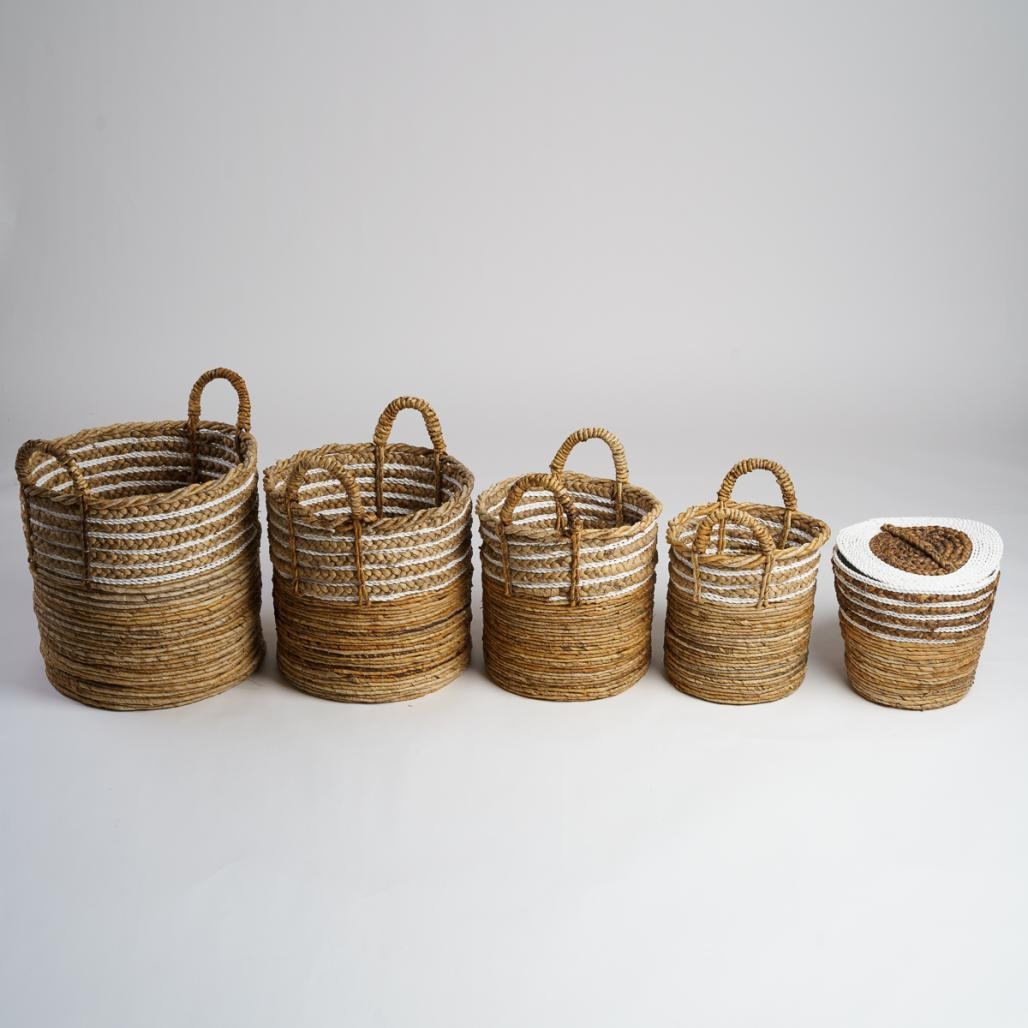 Panier en fibre végétale beige S Yvo