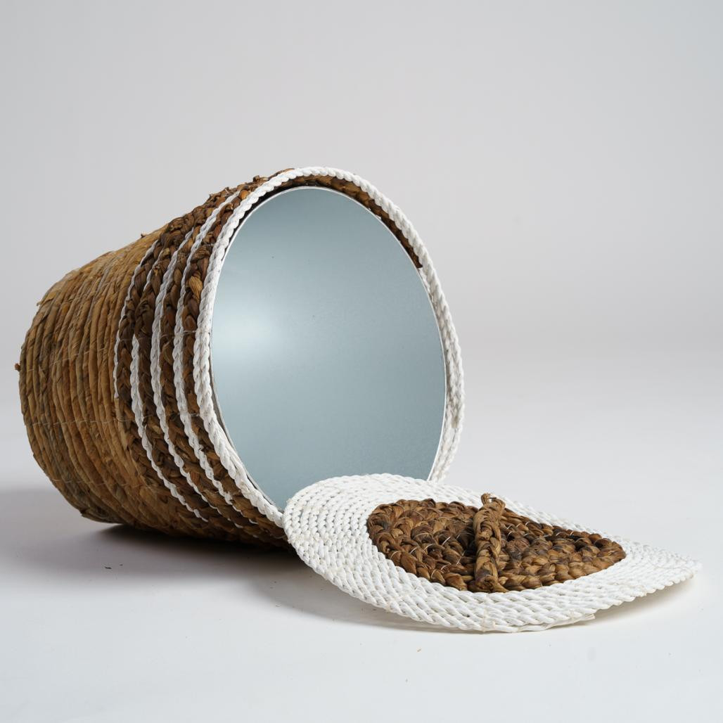 Poubelle salle de bain avec seau Yvo Poubelle salle de bain avec seau Yvo