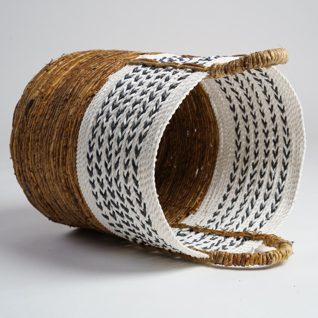 Panier avec poignée en fibre végétale L Sookie