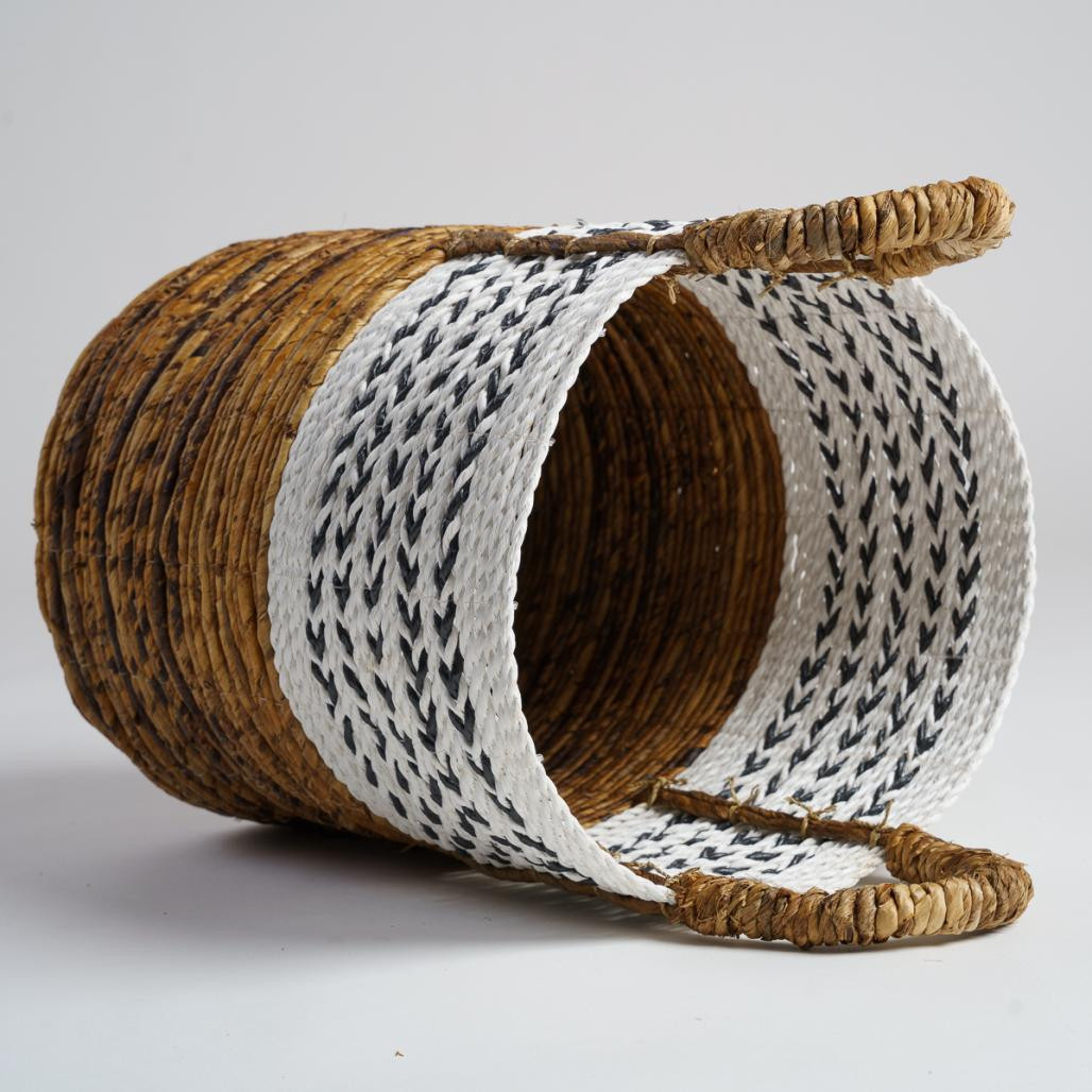Panier avec poignée en fibre végétale M Sookie Panier avec poignée en fibre végétale M Sookie
