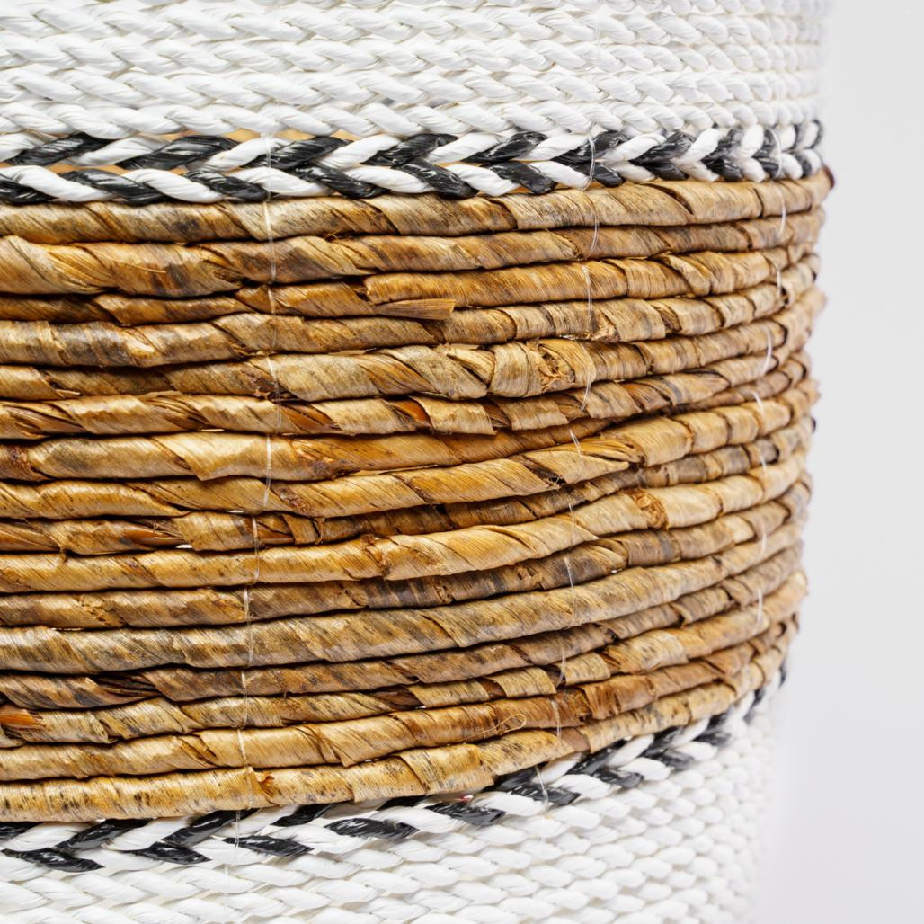 Grand panier en fibre végétale écru et marron XL Izia