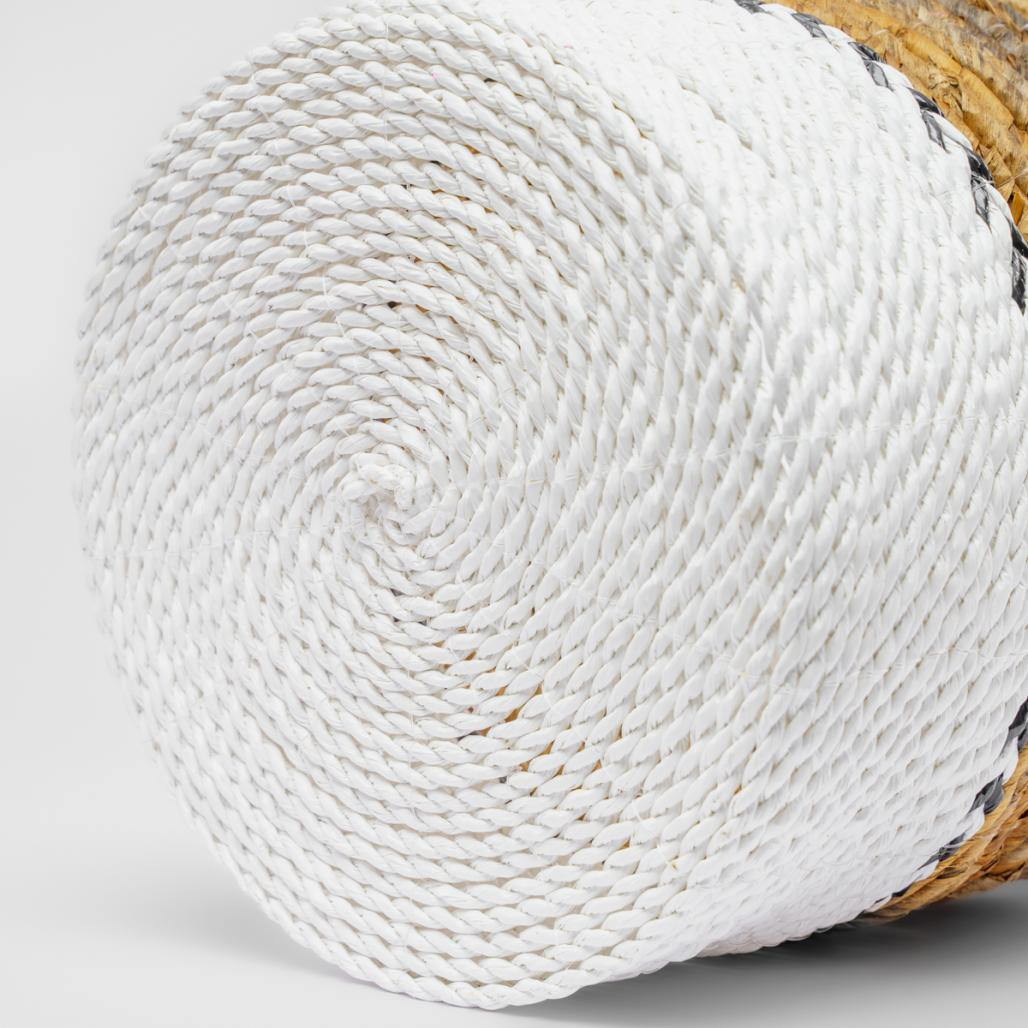 Panier en fibre végétale écru et marron S Izia