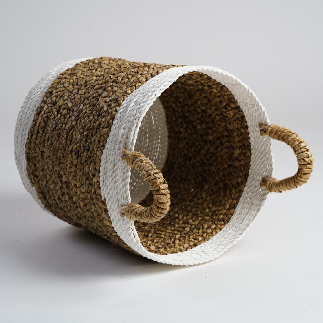 Panier en jacinthe d'eau écru et marron L Mizu