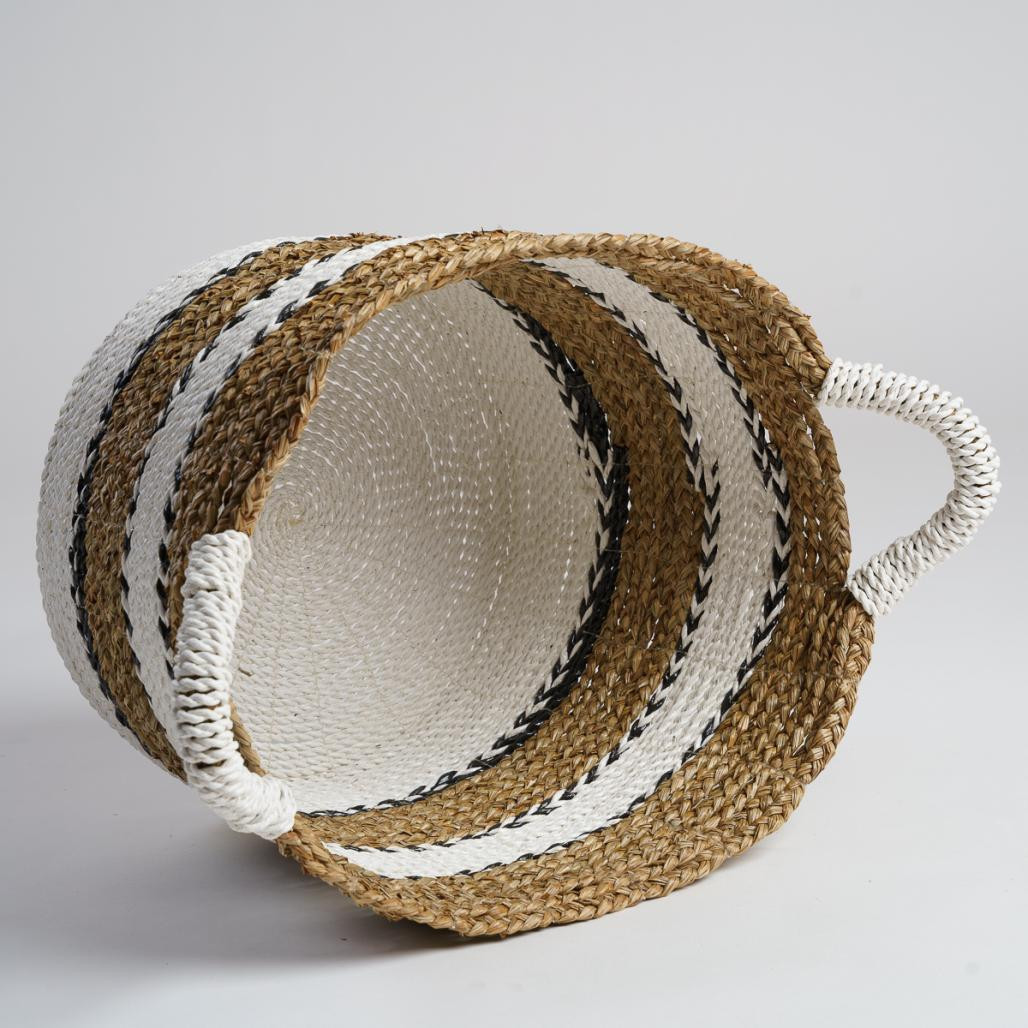 Panier tressé en jacinthe d'eau M Cassi