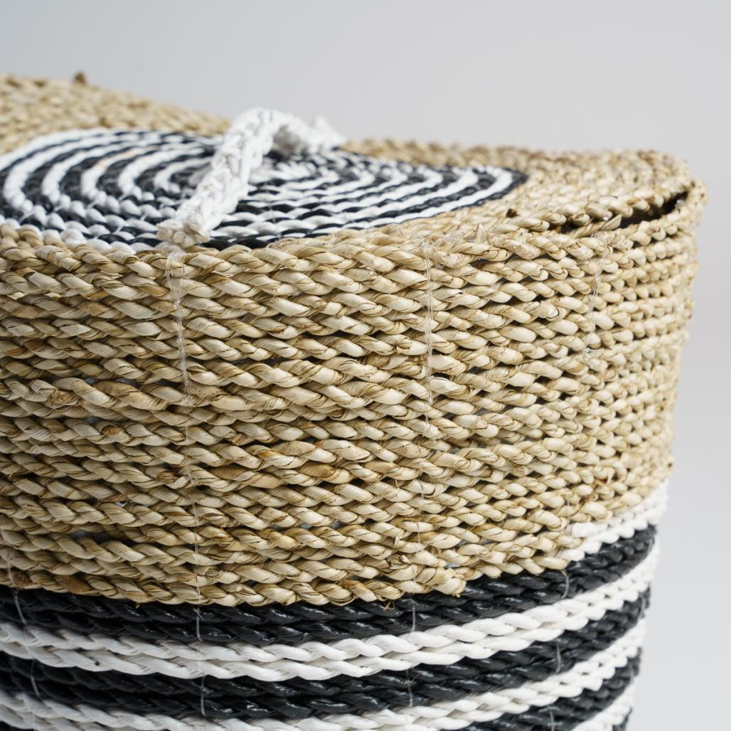 Poubelle de salle de bain en jonc de mer Pika Poubelle de salle de bain en jonc de mer Pika