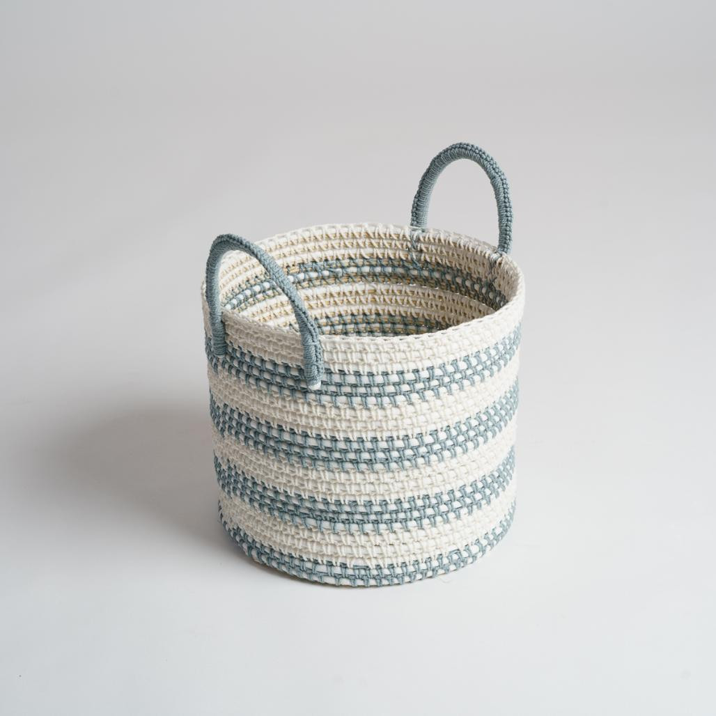 Panier de rangement en corde gris et écru M Guapa Panier de rangement en corde gris et écru M Guapa