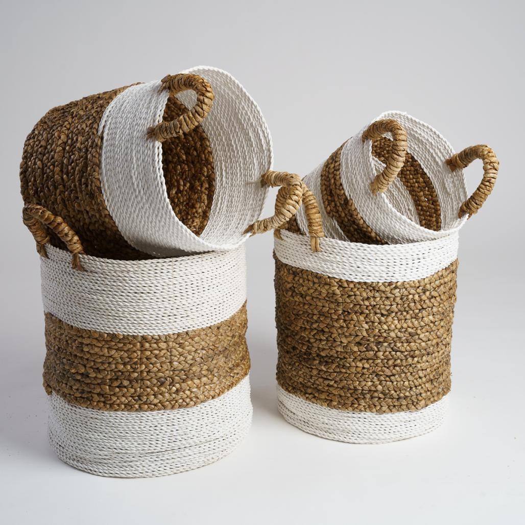 Paniers en jacinthe d'eau écru et marron XL-M Mizu (x2) Paniers en jacinthe d'eau écru et marron XL-M Mizu (x2)