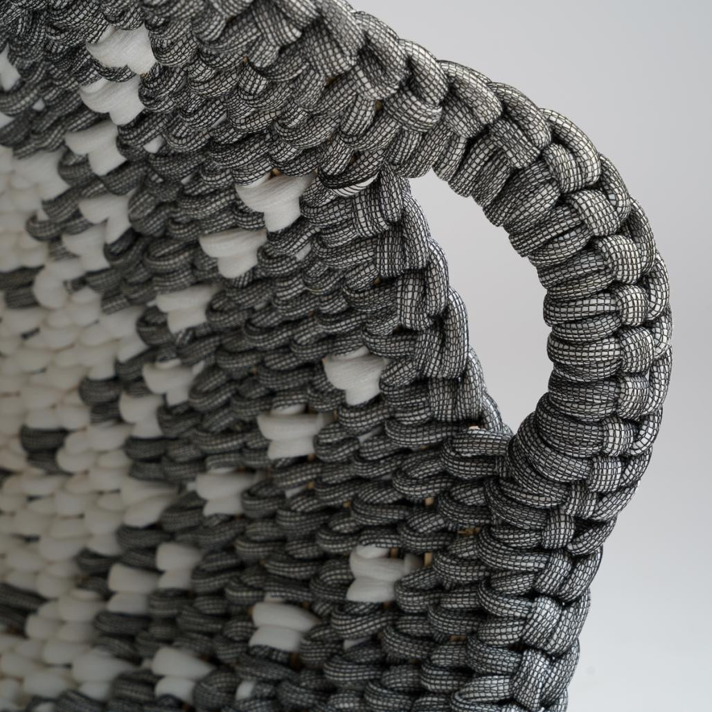 Panier en corde gris et blanc M Elly Panier en corde gris et blanc M Elly