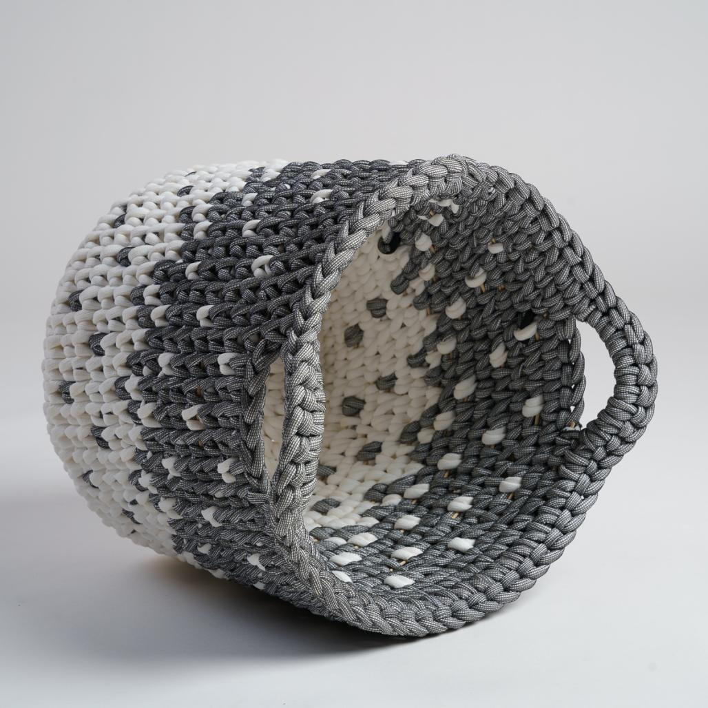 Panier en corde gris et blanc S Elly Panier en corde gris et blanc S Elly