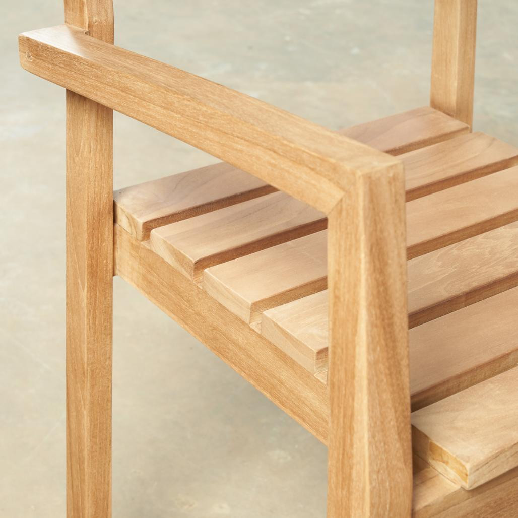 Fauteuil de jardin en teck massif Harold Fauteuil de jardin en teck massif Harold