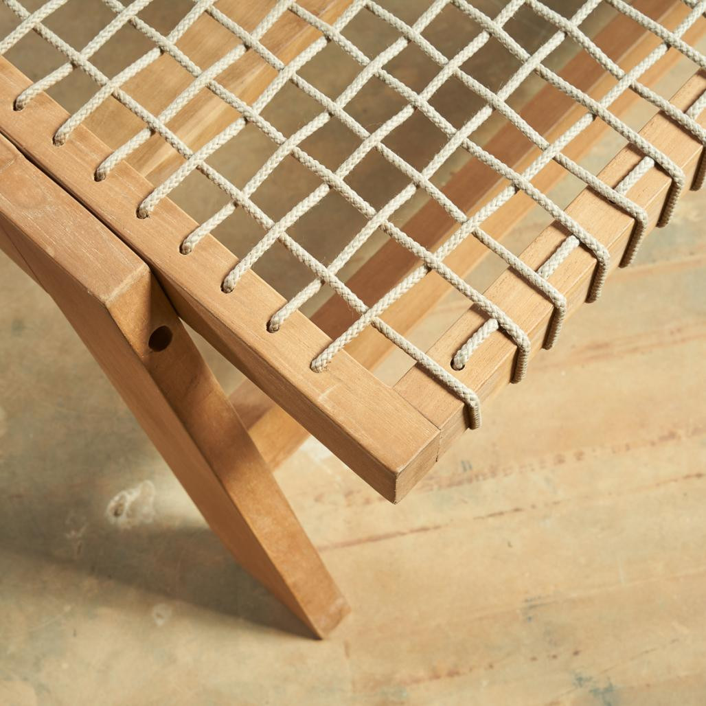 Bain de soleil en teck et corde avec roulette naturel Leina Bain de soleil en teck et corde avec roulette naturel Leina