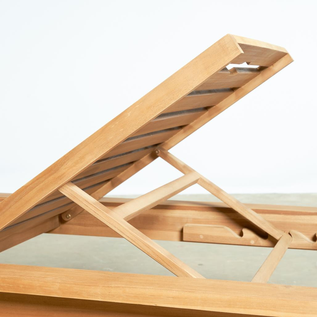 Bain de soleil en teck massif Mamba Bain de soleil en teck massif Mamba