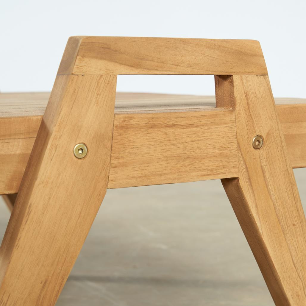 Table basse de jardin en teck massif Axel Table basse de jardin en teck massif Axel